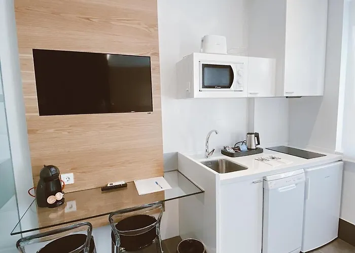 Libertad Aparthotel 4*